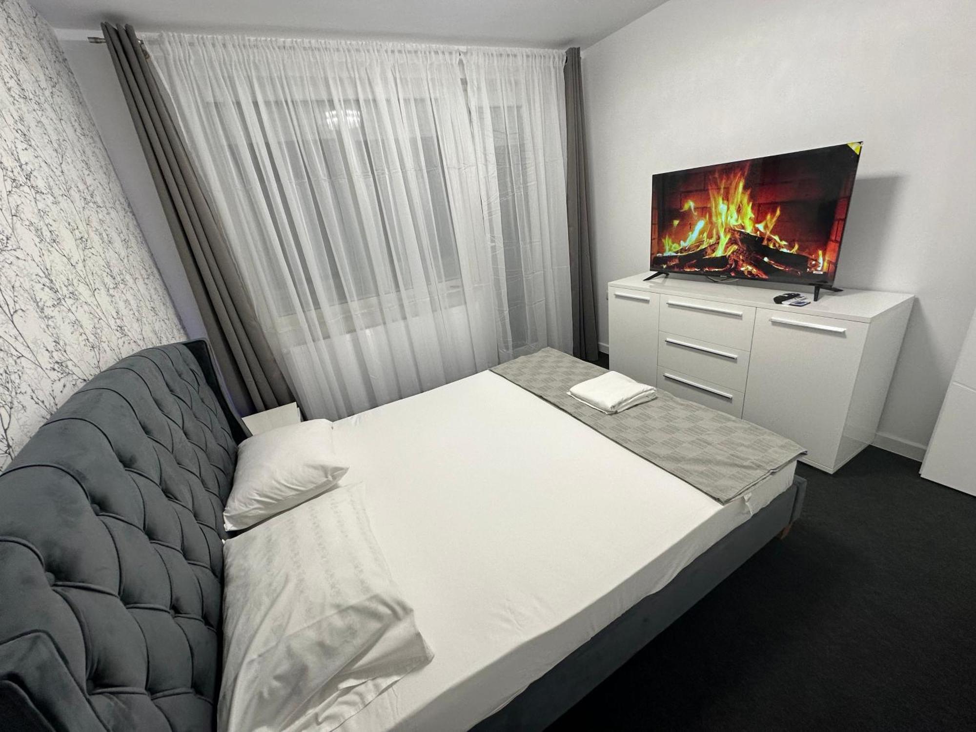 Apartament Ultra Central 3 Apartment Hunedoara Ngoại thất bức ảnh